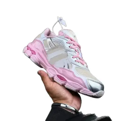 ASICS Gel de mediasuela marcada, zapatilla de estilo trail para caminos fáciles