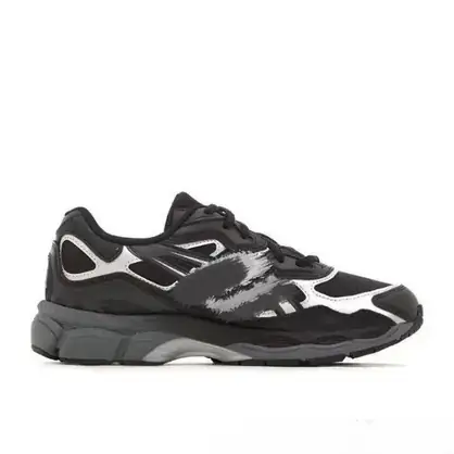 ASICS Gel de mediasuela marcada, zapatilla de estilo trail para caminos fáciles