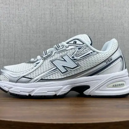 New Balance running retro, zapatilla de estilo trail para caminos fáciles